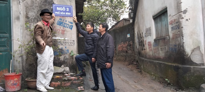 PHƯỜNG HÀ TRUNG LẮP ĐẶT, BỔ SUNG SỐ NGÕ, SỐ NHÀ TRÊN ĐỊA BÀN