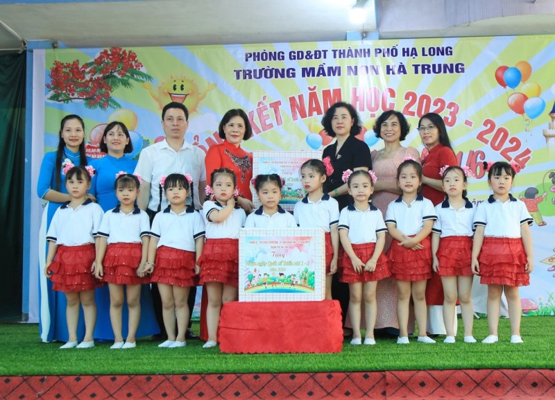 Trường Mầm non Hà Trung tổ chức tổng kết năm học 2023-2024 và vui tết thiếu nhi 1/6.