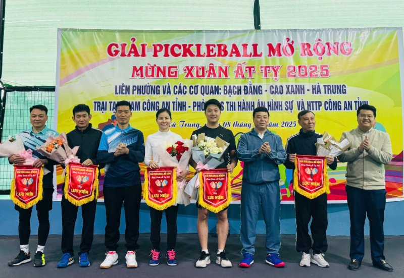 Phường Hà Trung tổ chức Giải Pickleball mở rộng “Mừng Đảng, mừng Xuân Ất Tỵ” năm 2025